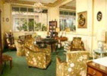 Hotel Louvre 2*