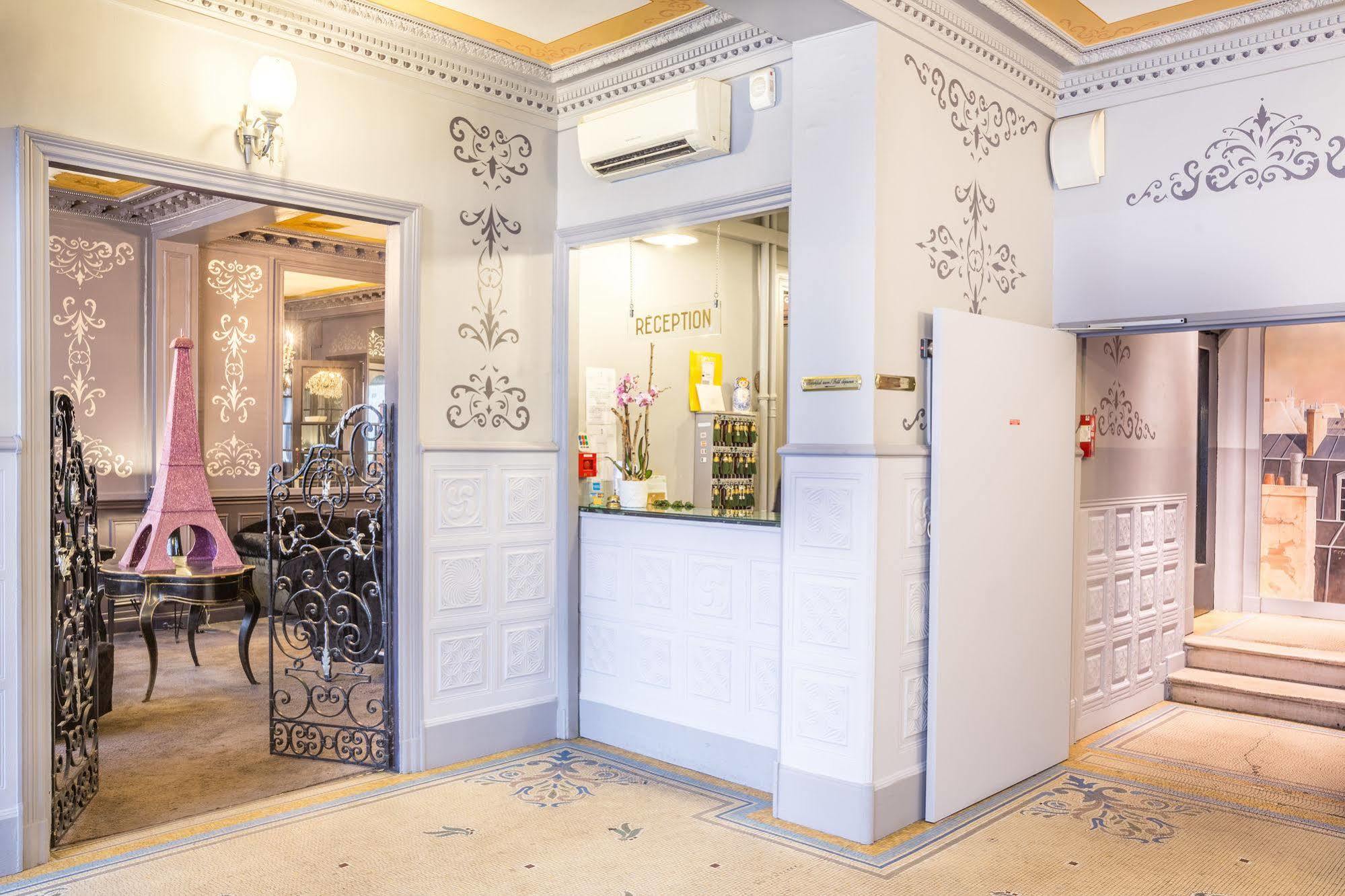 Hotel Louvre Parigi